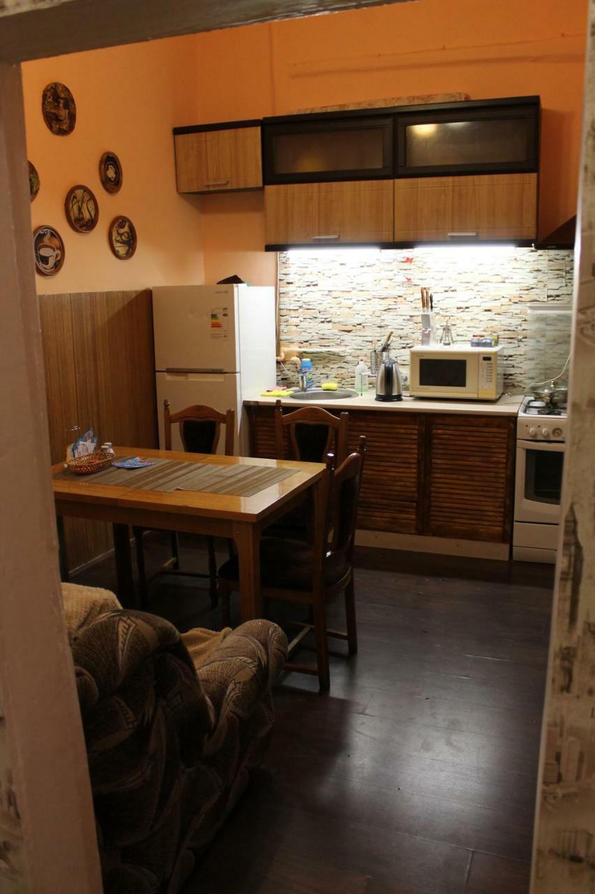 לבוב Apartment On Rynok Square מראה חיצוני תמונה